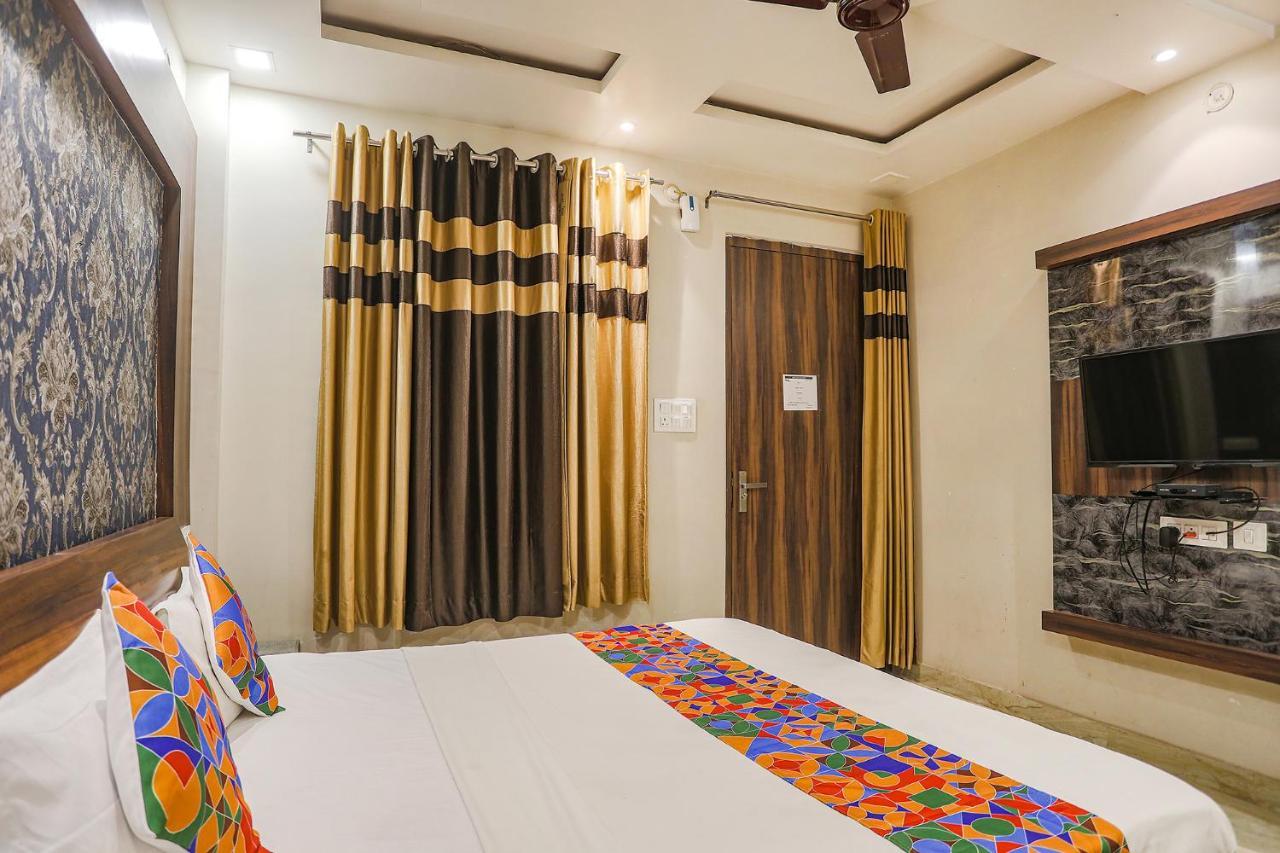 Hotel Fabexpress Shri Ram Kashi Prayagraj Esterno foto